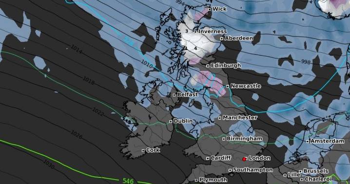 UK snow forecast as maps show '3cm per hour' blizzard in Scotland and England