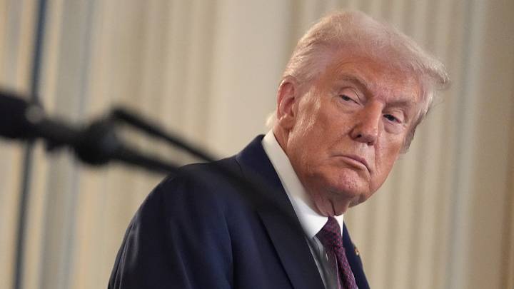 Government shutdown drags on as both parties remain entrenched in standoff