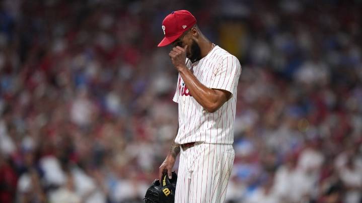 World Series champion Dodgers take control against Phillies headed into Game 2 of NLDS