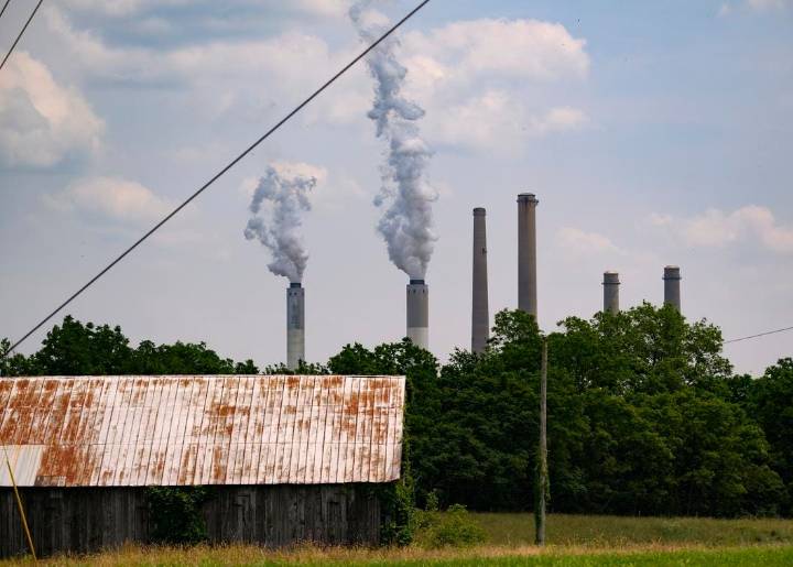 Trump Tries To Turn The Clock Back On Energy