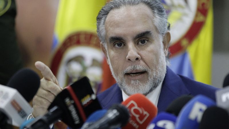 Ministro del Interior de Colombia dice que no deberían incluirlo en lista de terroristas de EE.UU. por pronunciamientos