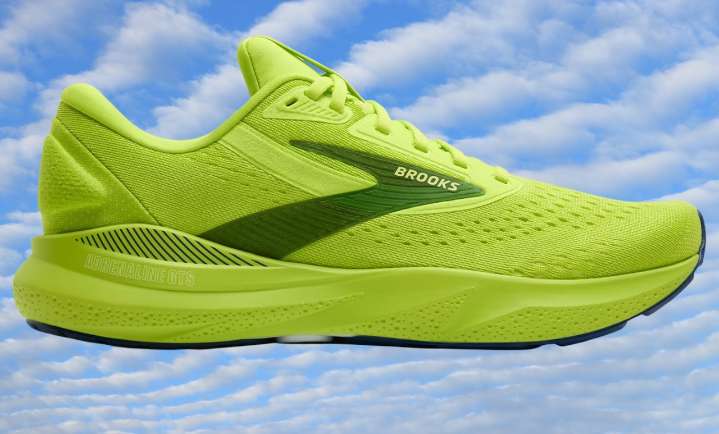 Brooks Adrenaline GTS 24 running shoe is on sale this week