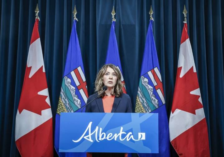 No general strike yet as Alberta labour unions mobilize against Smith government