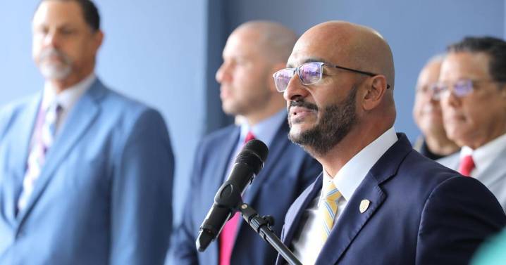 Policía asegura estar lista para enfrentar ausentismos por "Blue Flu"