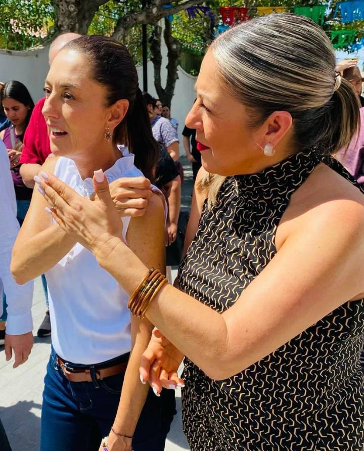 Conmemora Rosana Díaz el aniversario del voto femenino en México