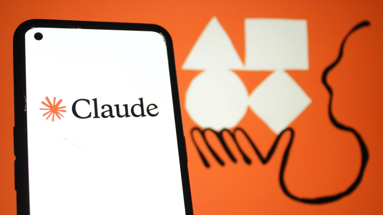 Claude 4.5 just beat ChatGPT at its own game — and no one’s talking about it