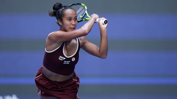 Leylah Fernandez beats Tereza Valentova in Japan Open final to win 5th WTA title