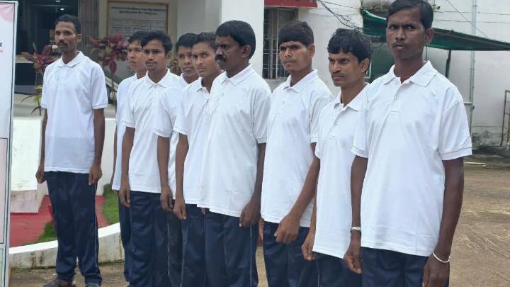 16 Maoists Surrender In Chhattisgarh, Cite Disillusionment With 'Hollow Ideology and Leaders' Exploitation'