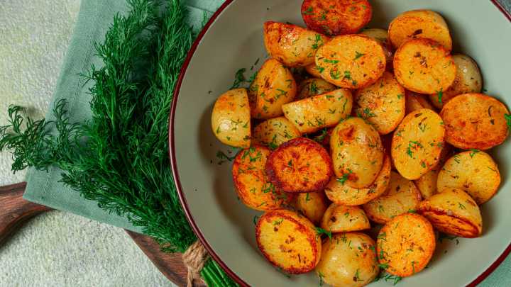 For Extra Crispy Roasted Potatoes, Don't Forget These 2 Tips