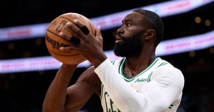 Jaylen Brown considered day-to-day for Celtics with hamstring injury