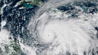 Jamaica se blinda ante el temor a la destrucción masiva del huracán 'Melisa', que ya ha causado 4 muertos