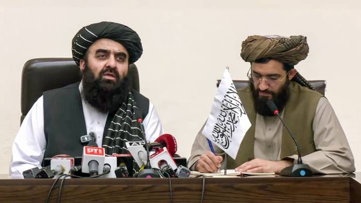 'Ask Soviet, US and NATO': Taliban's Muttaqi dares Pakistan from Indian soil over Kabul attack