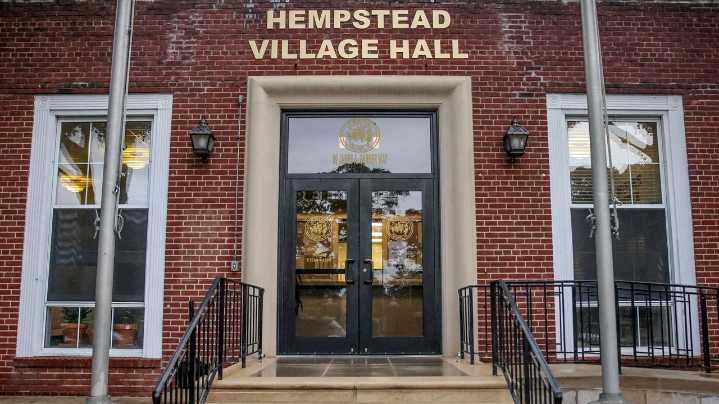 Financiamiento de campañas electorales en la Villa de Hempstead