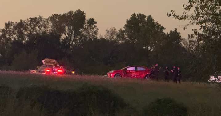Tulsa police investigating deadly crash on Highway 75