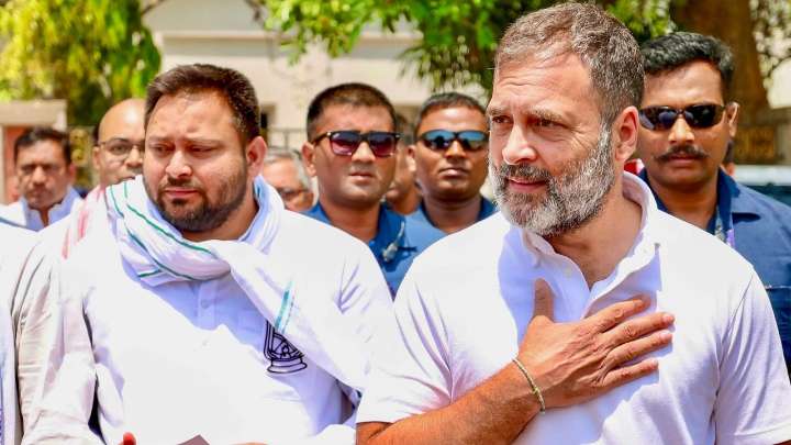 Live: Want to see 'Made in Bihar' on smartphones, says Rahul Gandhi at rally