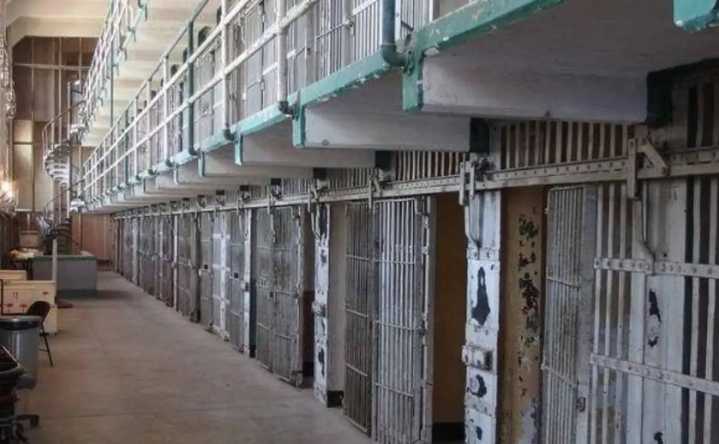 Coahuila liberará a 500 presos de delitos menores como parte de despresurización de penales
