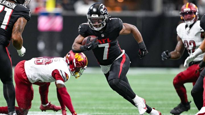 Falcons' Robinson talks LeBron James X shoutout, connection after big night
