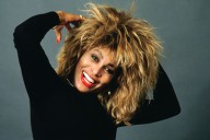 “Abominación”. Inauguraron una estatua en honor a Tina Turner y estalló la polémica