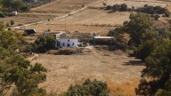 Hallan los cadáveres de una pareja en una precaria vivienda de Coín (Málaga)