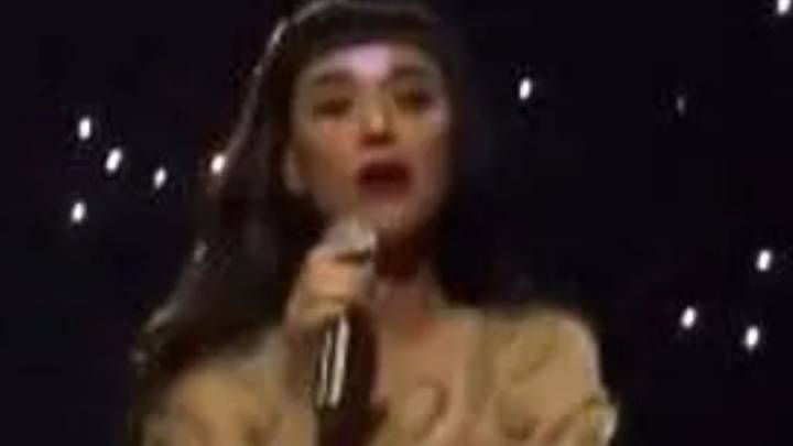 Heartbreaking moment Katy Perry fights back tears live on stage after split with Orlando Bloom