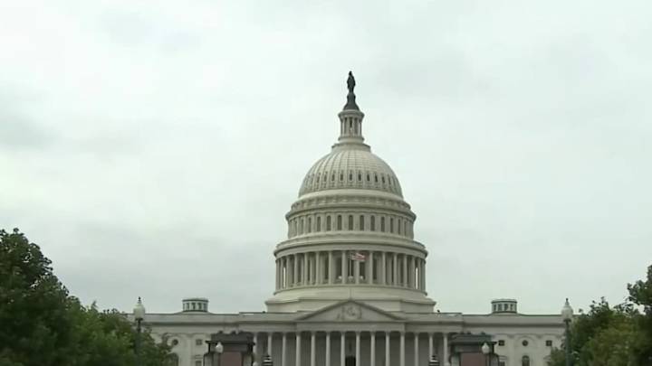 Federal judge temporarily blocks Trump’s layoffs during shutdown
