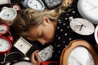 Will the clocks go back or forward tonight and do other countries change theirs?