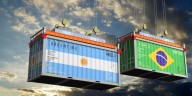Con un fuerte aumento de las importaciones automotrices, se profundiza el déficit comercial con Brasil