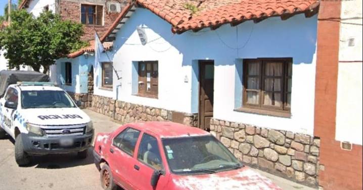 Atacó a golpes a su pareja que tenía a su hijo en brazos
