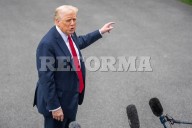 Firma Trump orden donde se compromete a defender Qatar