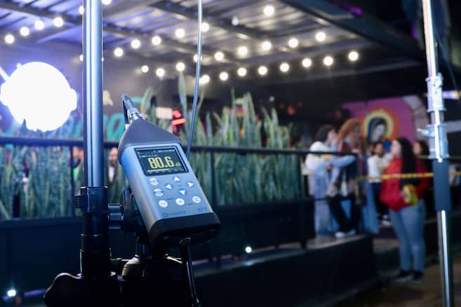 Exceso de ruido: Bogotá parece una discoteca donde la música no deja de sonar