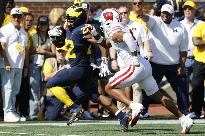 Deadspin | Justice Haynes runs wild as No. 20 Michigan beats Wisconsin