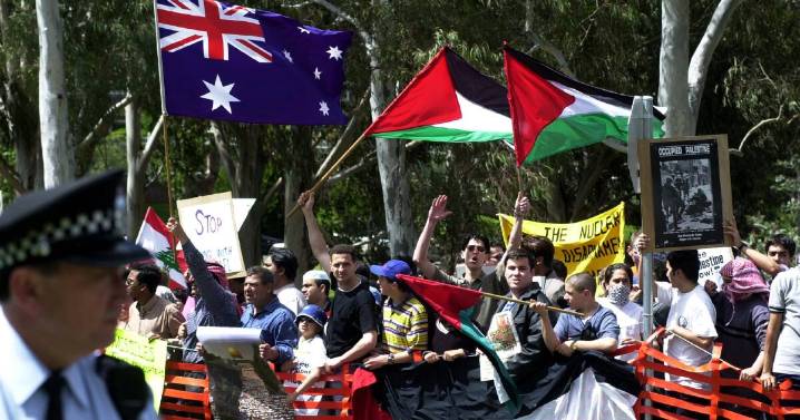 Traffic disruptions alert in Canberra amid protest march