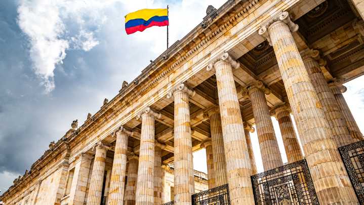 Cancillería colombiana reacciona a amenazas de Trump a Petro