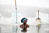 Cold-water immersion may offer health benefits