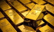 Gold prices may touch Rs 1.3 lakh this Dhanteras, Rs 1.5 lakh likely by 2026