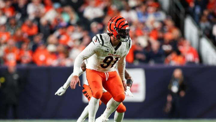 Bengals list Trey Hendrickson as out of Monday's practice, Shemar Stewart listed as full participant