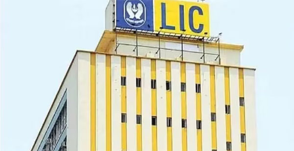 LIC refutes Washington Post report, calls allegations on Adani Investments false and baseless