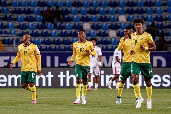 VIDEOS. Sudáfrica se aprovecha de una inocente Nueva Caledonia para seguir ilusionado en el Mundial Sub 20