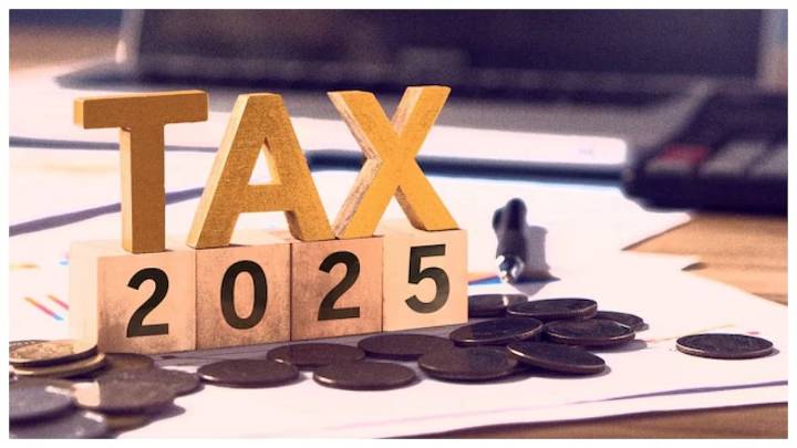 Modi Govt’s Tax Collections Jump 6%, Refunds Fall Sharply In FY2025; Corporate Tax Up, Non