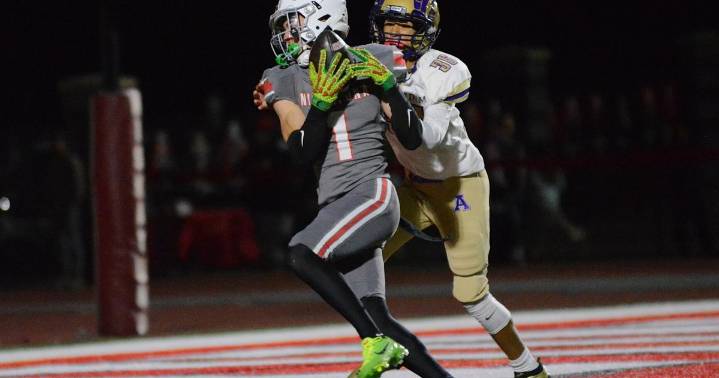 Wins keep coming for No. 1 Niskayuna football, No. 2 Queensbury, still atop Class A power ranking