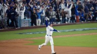 Dodgers ganan épico maratón de 18 innings a Toronto con jonrón de Freeman