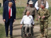 La voz de la inmigración: cómo las políticas de Greg Abbott impactan directamente a las comunidades inmigrantes en Texas