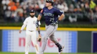 Mariners fan predicted and caught Cal Raliegh's 61st home run, then did the unthinkable