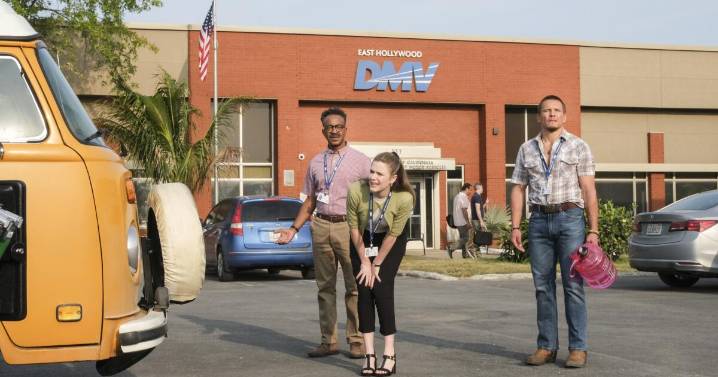 Review: 'DMV' drives a pleasant sitcom into L.A.'s most dreaded office