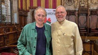 La UdeG otorgará el título Doctor Honoris Causa al poeta y cantautor Joan Manuel Serrat