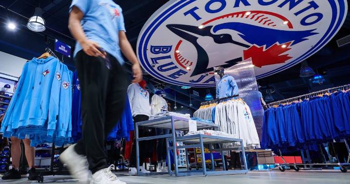 Love Jays, will travel: Canadian fans prepared to go the distance to cheer their team