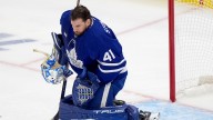 What NHLers say about continuing play against a maskless goalie