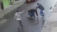 VIDEO | Indignación total: hombre en silla de ruedas fue víctima de violento crimen en Bogotá