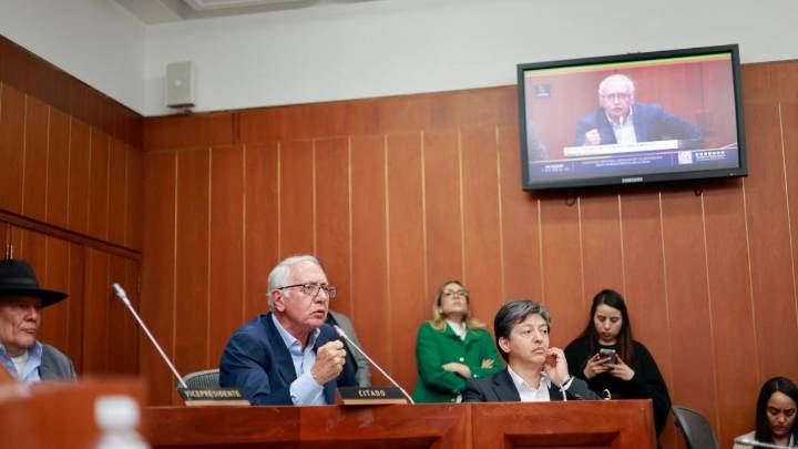 Reforma a la salud es suspendida por la Comisión Séptima del Senado