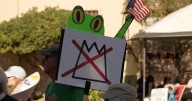 Thousands attend No Kings rally in San Luis Obispo